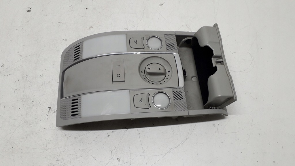 фото №6, Audi a6 c6 лампа освещение кабины 4f0947135ca