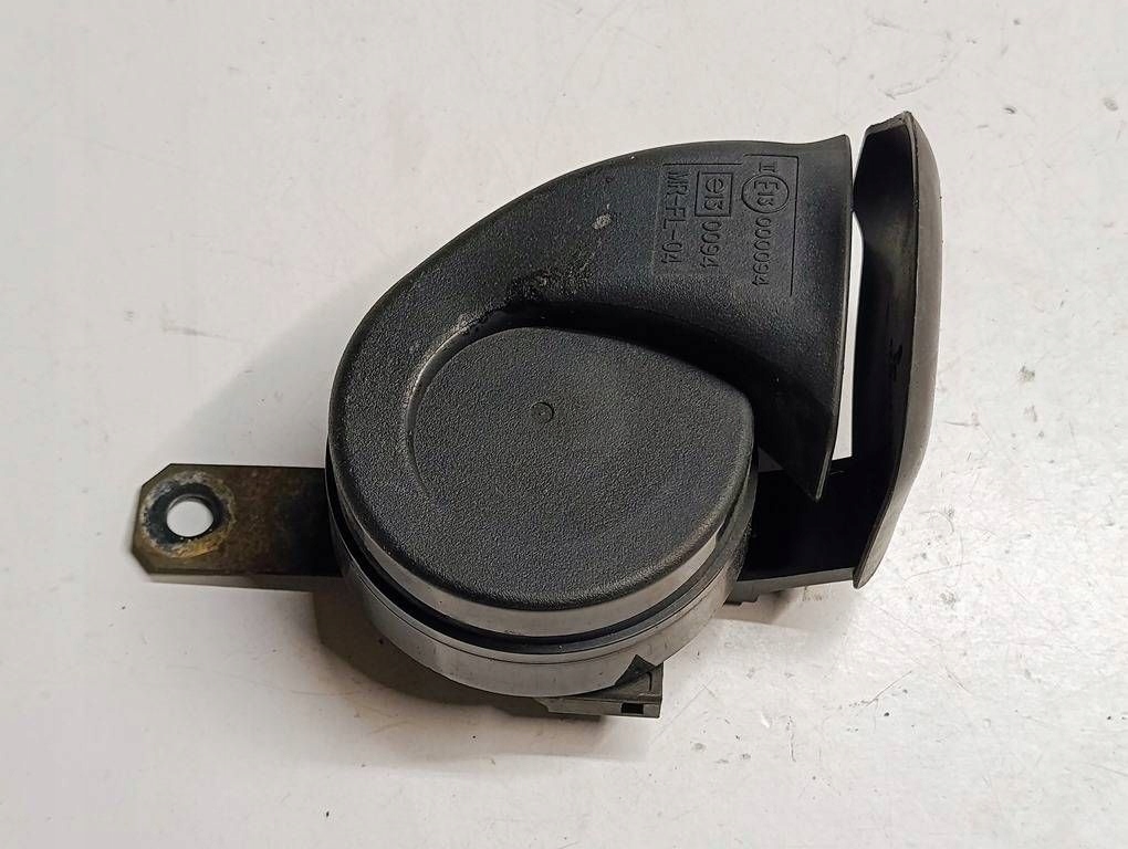 Купити Toyota verso 09-13 клаксон