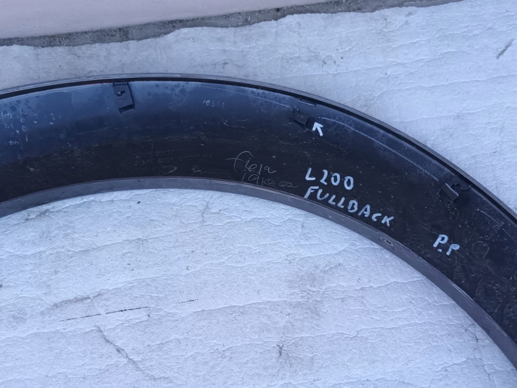 фото №10, Молдинг передняя правая mitsubishi l200 / fiat fullback перед правый