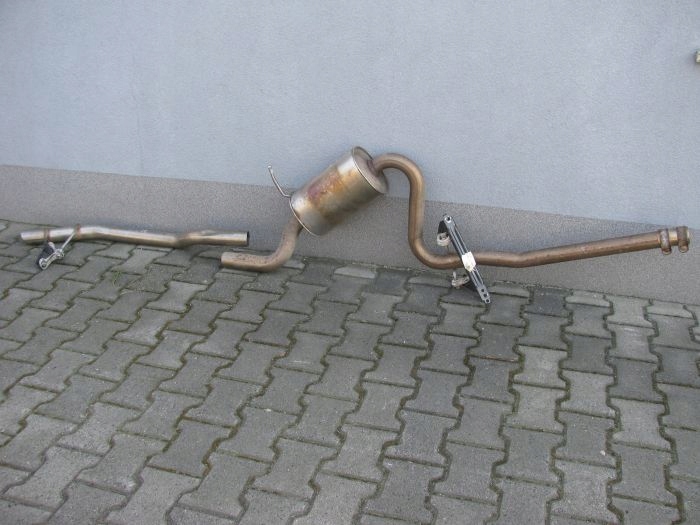 фото №1, Vw jetta 5c 1.6 tdi труба вихлоп гасник 1k0253411c