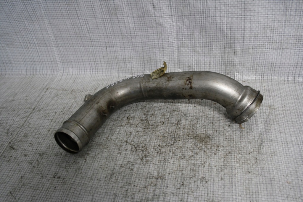 фото №1, Труба интеркулер 06a145681 golf iv a3 8l 1.8t