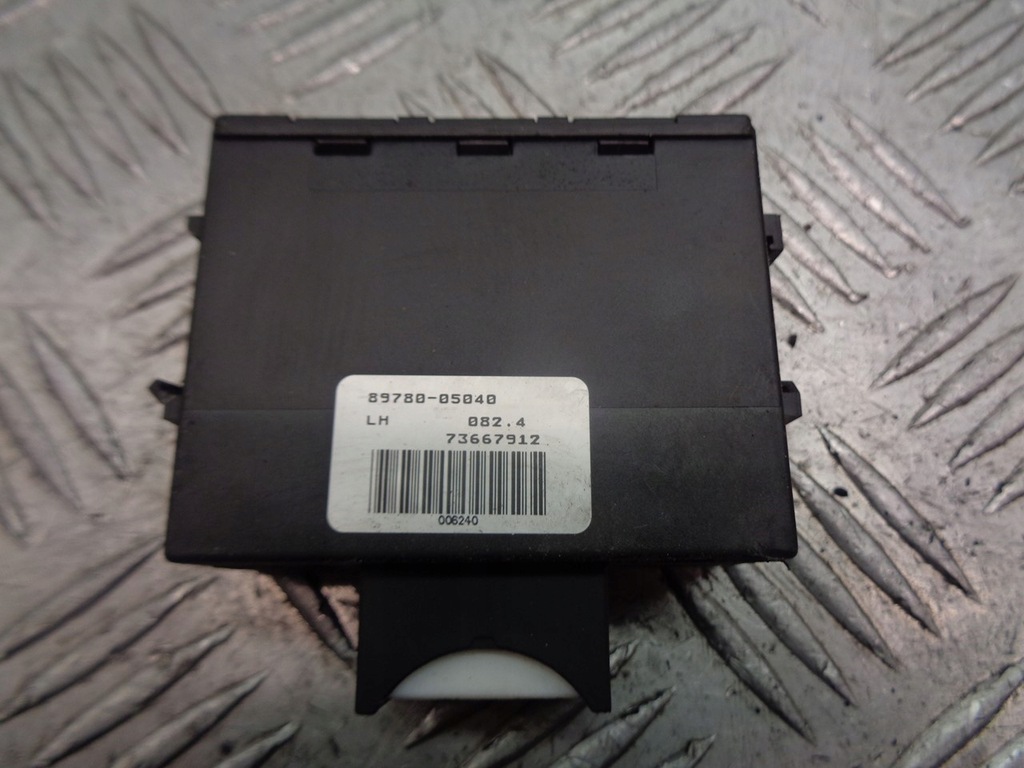 фото №1, Модуль иммобилайзер toyota avensis t25 89780-05040