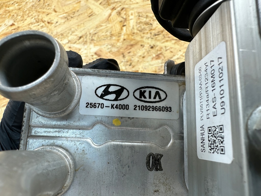 фото №11, Клапан теплообменник тепла радиатор кондиционера hyundai kona ev 25670-k4000