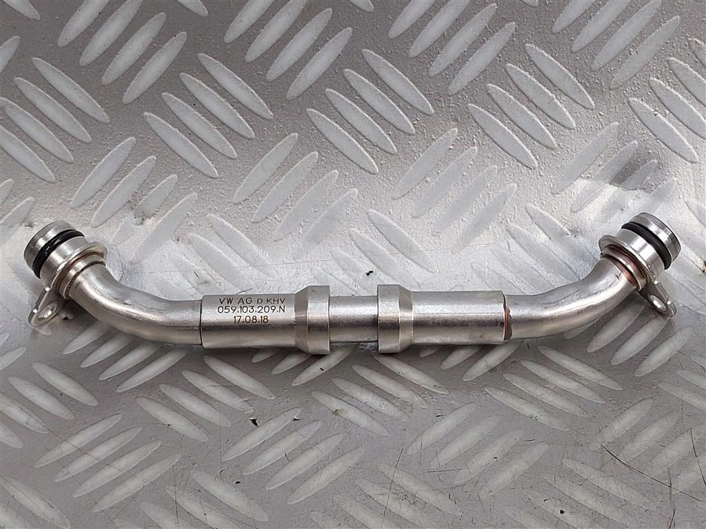 фото №1, Шланг вентиляционный audi q8 a7 a6 3,0 tdi 059103209n 2018-