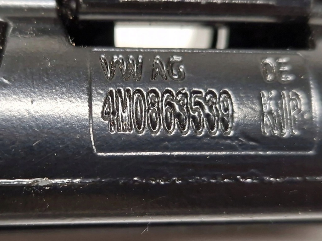 фото №6, Audi a4 s4 b9 2017 крепление багажника