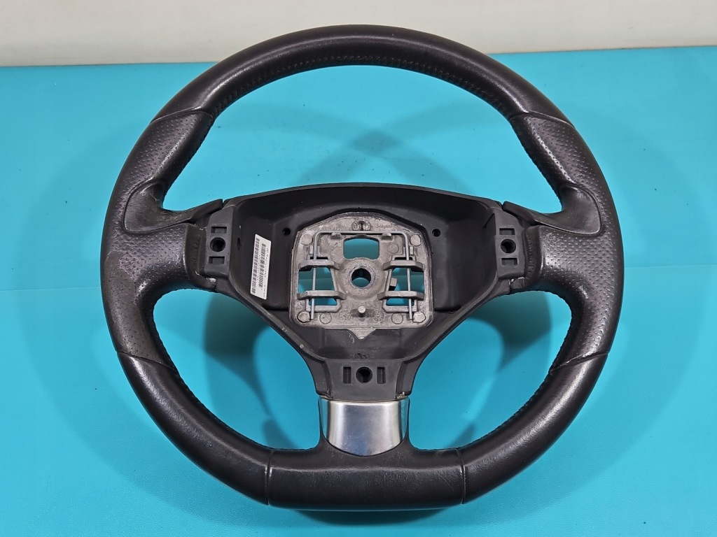 фото №1, Воздуховод peugeot 5008 96877731ze 09-13