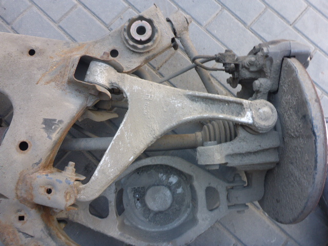 фото №1, Важіль лівий задня задній nissan 370z 09-