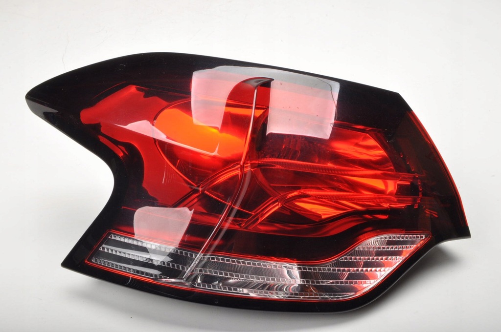 фото №1, Citroen ds4 лампа левая задняя левый задняя hb 9687338180