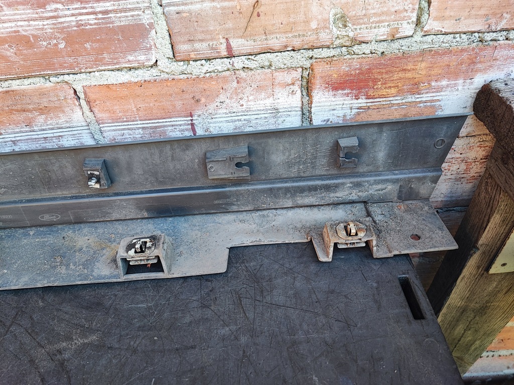 фото №15, Ford оригінальний номер cv44-s10155-a молдинг поріг комплектна