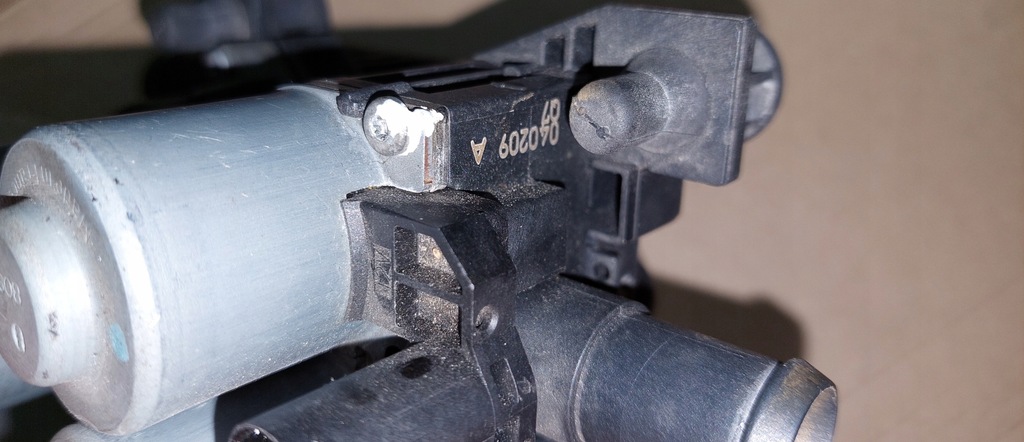 фото №10, Mercedes w220 клапан отопителя