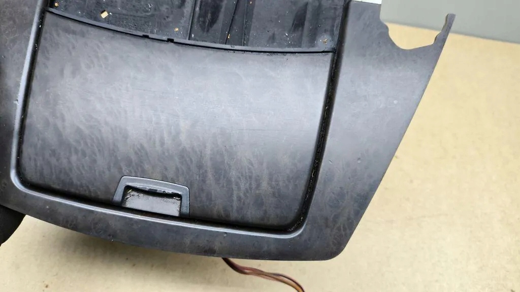 Попільничка bmw 7 e65, e66, e67 210607 3.0l дизель 170kw 2007 Оригінал