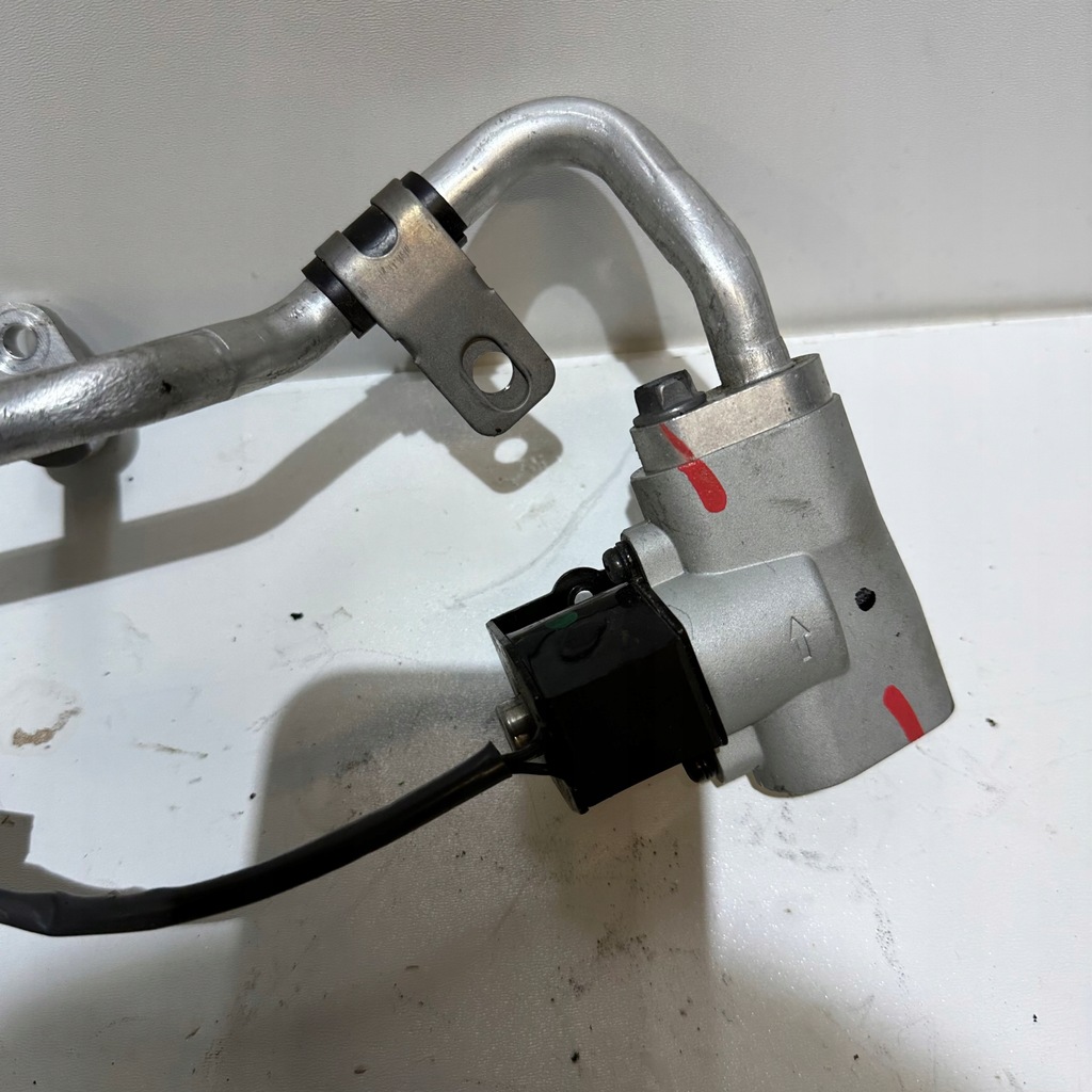 фото №5, Renault zoe wąż кондиціонера шланг клапан 924487848r 924871682r