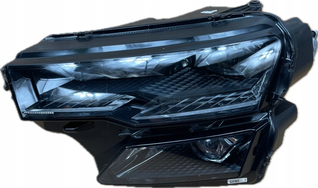 фото №1, Skoda karoq lift 2021 - лампа левая перед full led 57b941035b