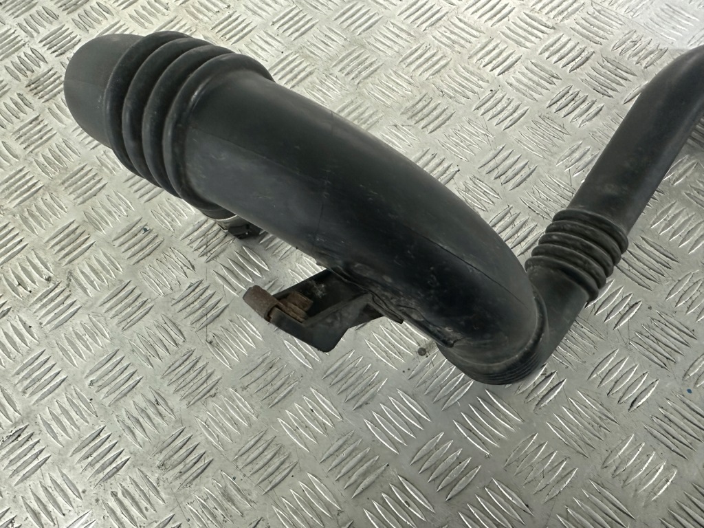 Opel corsa e 1.4 turbo труба пабтрубок  шланг интеркулер 13403237 Киев