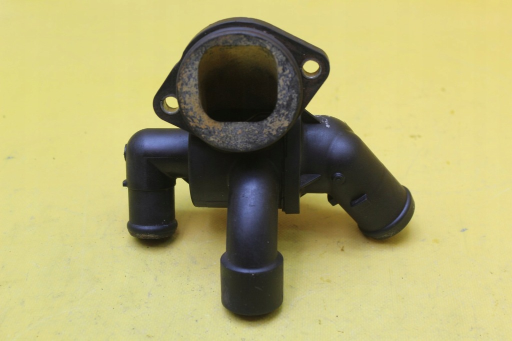 фото №6, Корпус термостата 03l121111ae golf vi 1.6 tdi