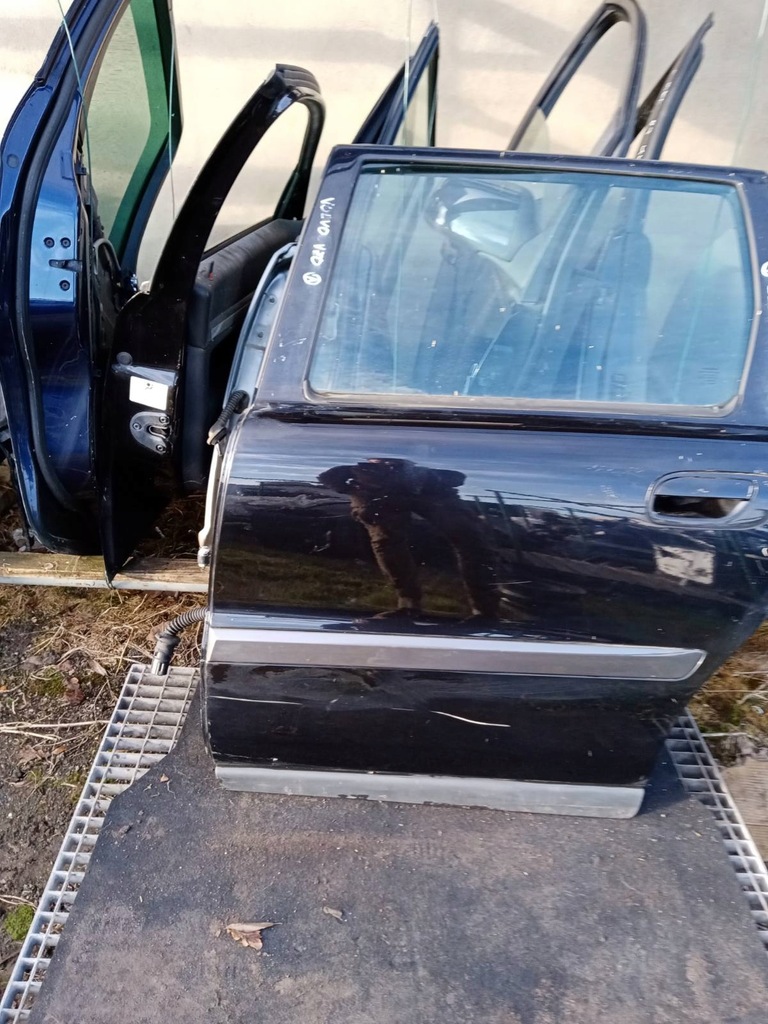 фото №8, Дверь левый задняя volvo v70