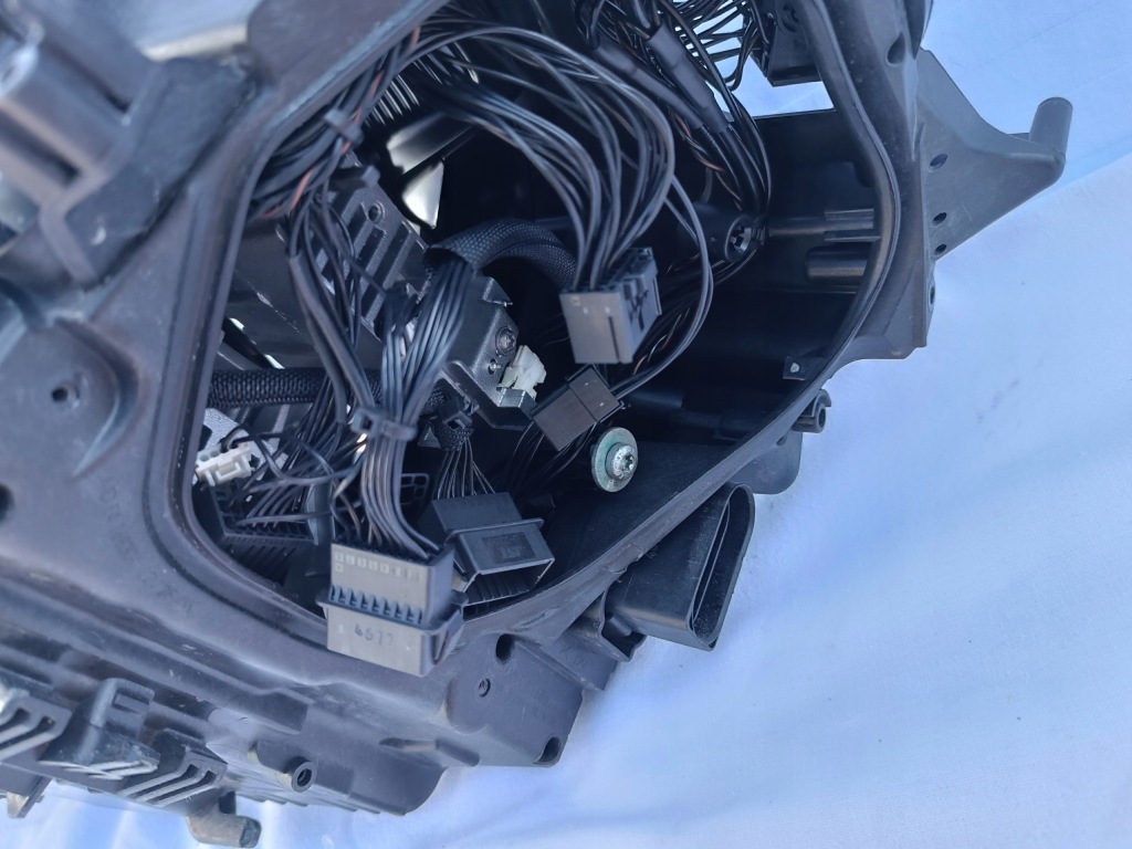 Фара левый перед европа  full led porsche carrera 911 991 рестайлинг  99163117123 в Украине