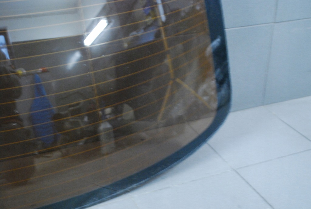 фото №9, Стекло задняя bmw e90 sedan as2