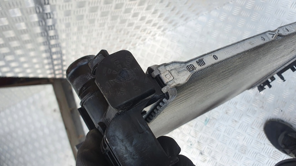 Радіатор води dacia sandero 3 stepway 1.0 tce Недорого