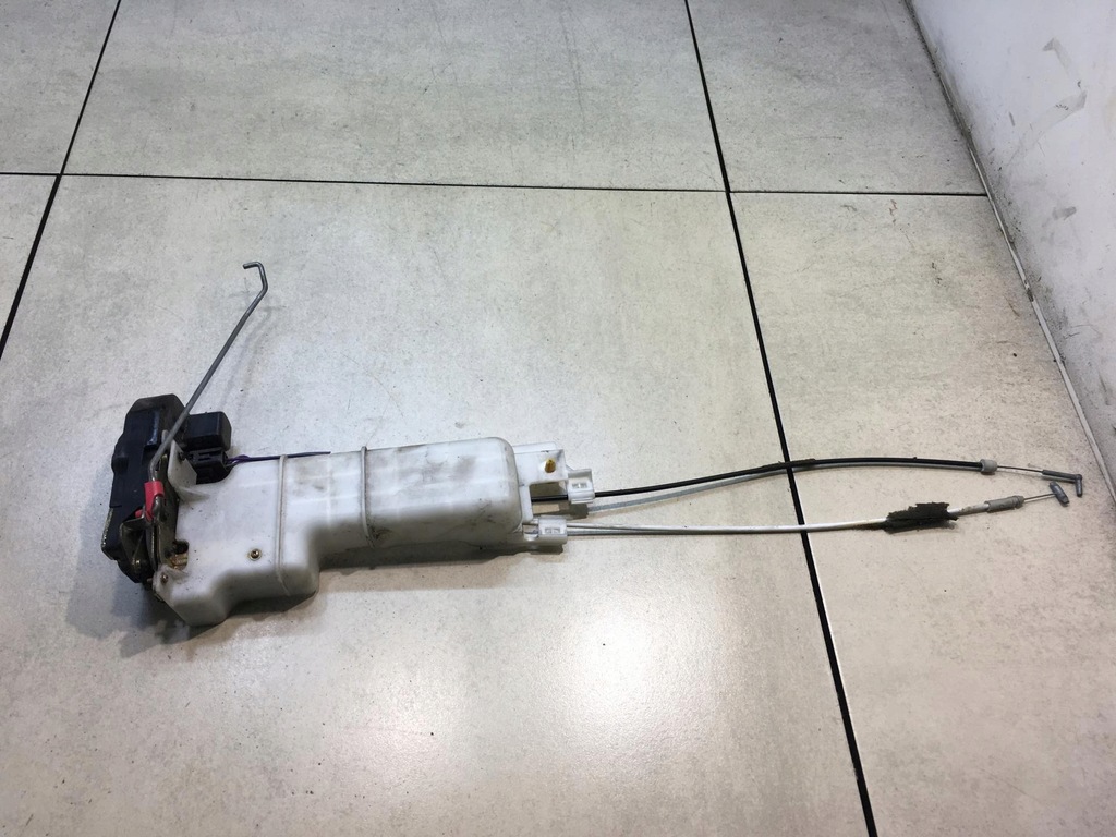 фото №1, Замок двері правий задня chrysler pacifica i 4 pin