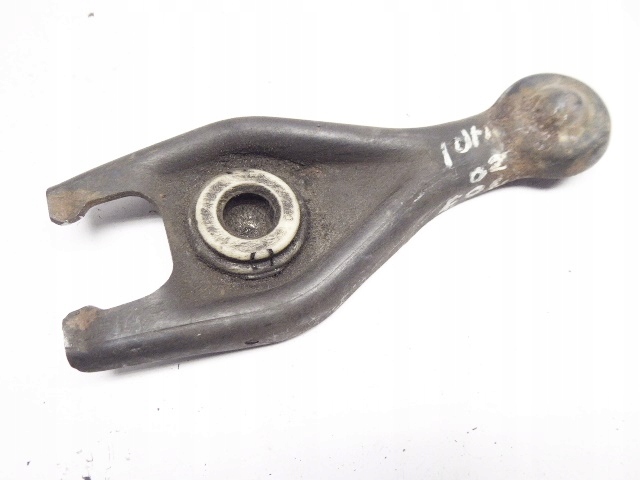 фото №1, Peugeot 307 sw 03r- кронштейн крепление сцепления 2.0 hdi