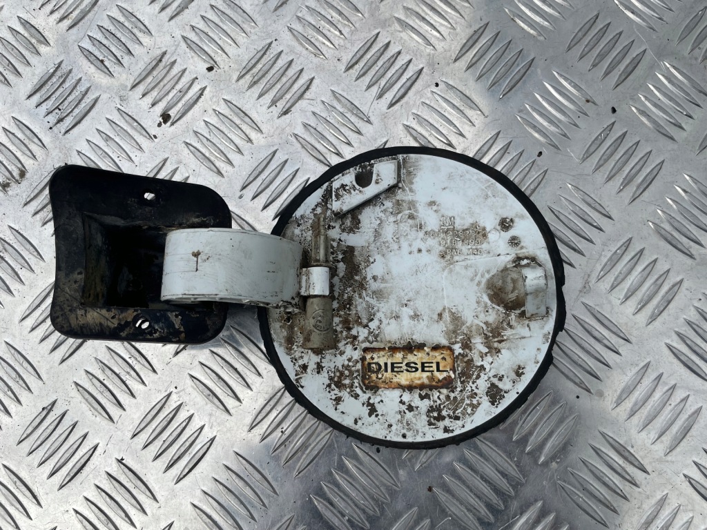 фото №3, Opel corsa c крышка заливной топлива белый