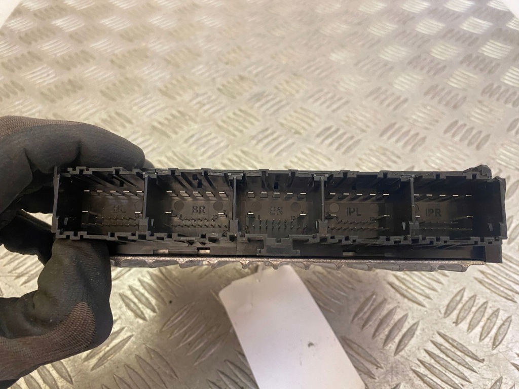 фото №2, Land rover discovery 5 блок управления / модуль подвеска пневматический