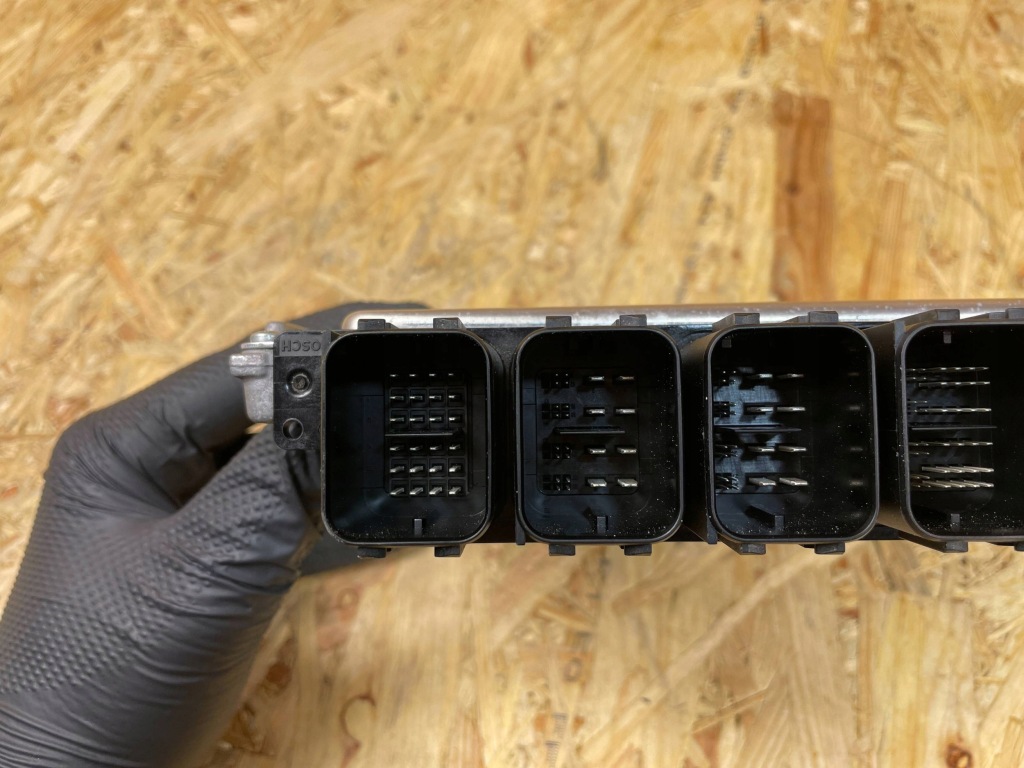 фото №9, Бортовой компьютер блок управления двигателя bmw x3 g01 x4 g02 2.0d 8476038