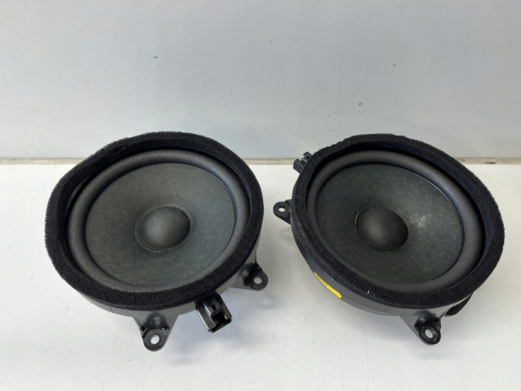 фото №1, Volvo xc60 ii динамик дверь 32246255