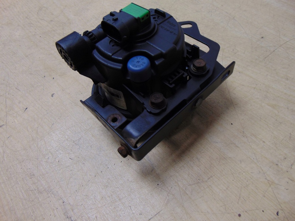 фото №15, Лампа противотуманная фара правый mitsubishi outlander ii