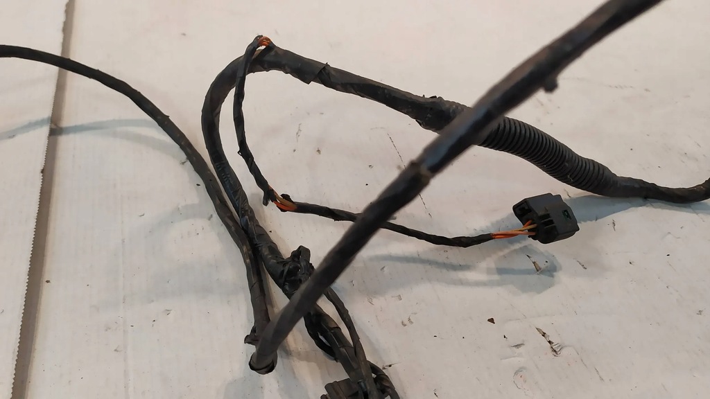 фото №13, Направляющая кронштейн бампера перед жгут citroen c5 iii