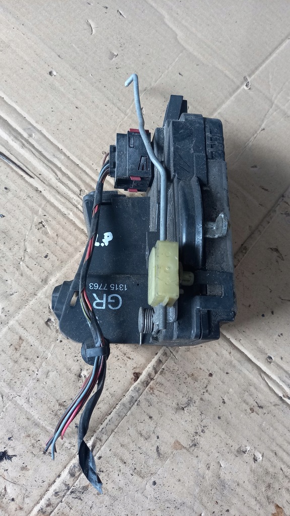 фото №1, Замок дверь левый перед opel vectra c 04r