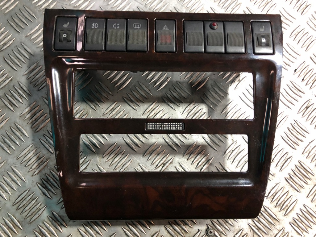 фото №1, Audi a8 d2 рамка радио drewno dekor деревянный