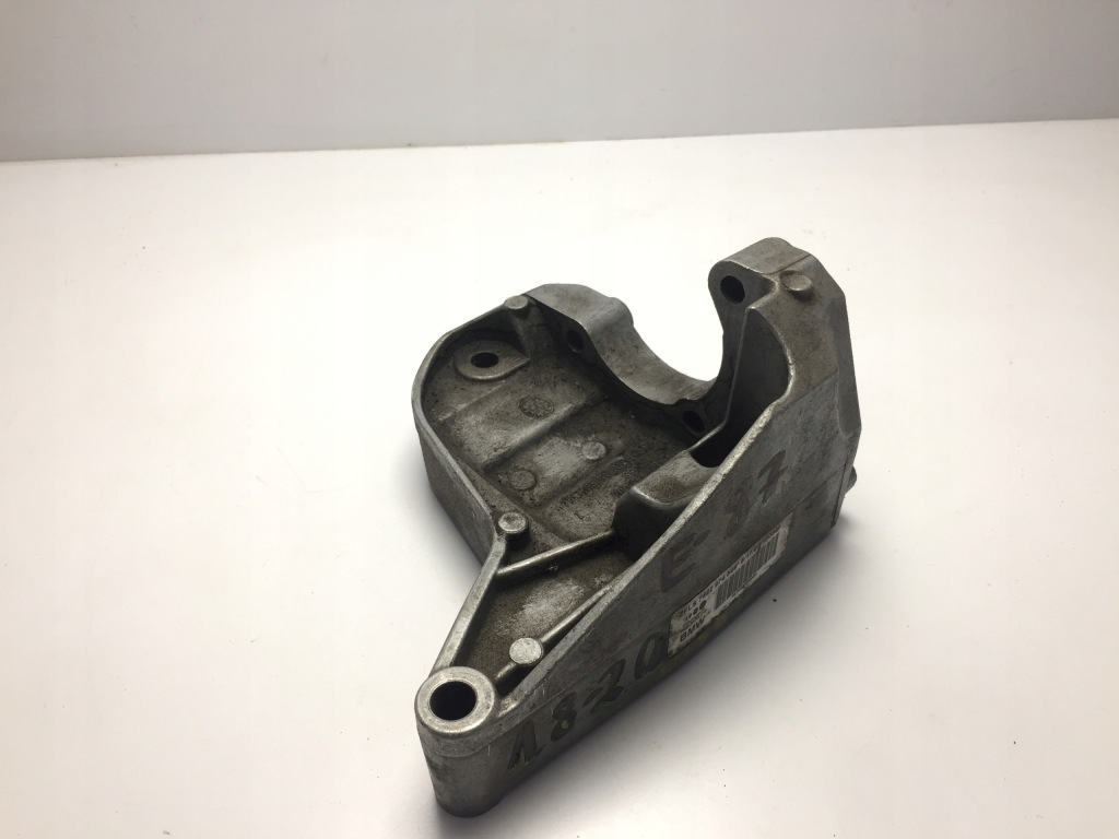 Купити Bmw e87 кронштейн кронштейн двигуна 1.8d 2.0d