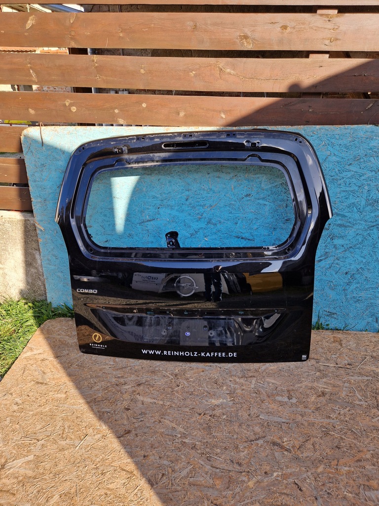 фото №1, Кришка багажника задня citroën berlingo iv rifter proace combo 19 - giełda poznań