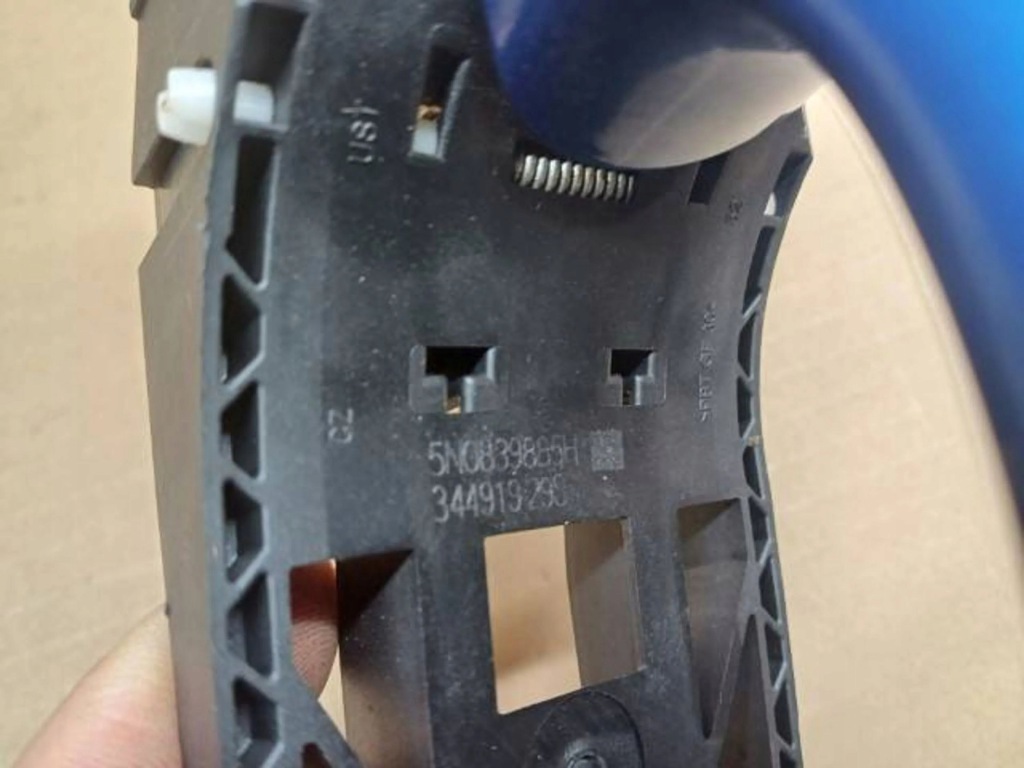 фото №5, Ручка двері зовнішня правий задня задня skoda scala lf5w