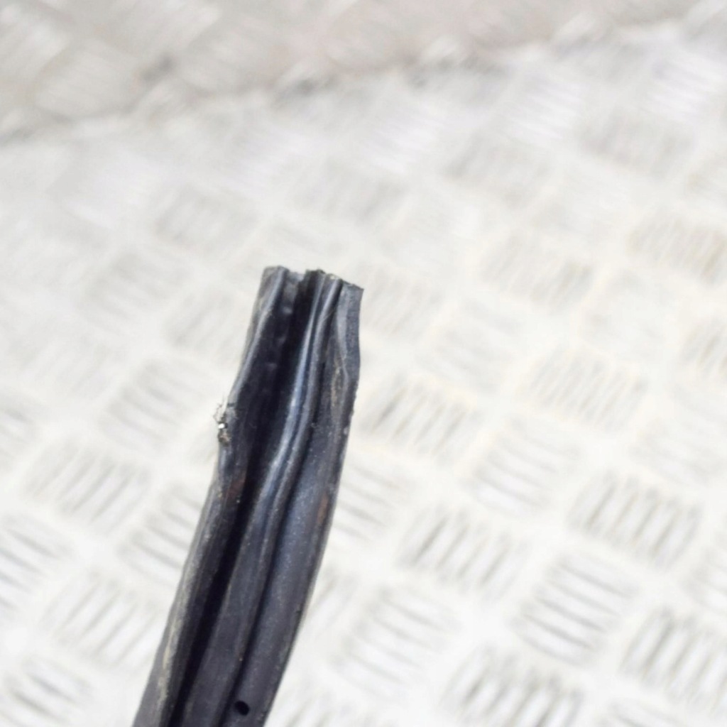 фото №6, Dodge stealth 1993 левая сторона прокладка дверь