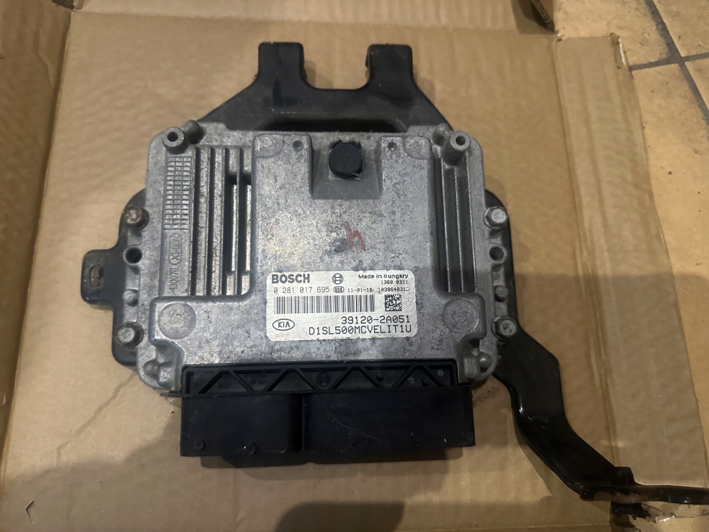 фото №1, Sportage iii 1.7 блок управления двигателя 0281017695
