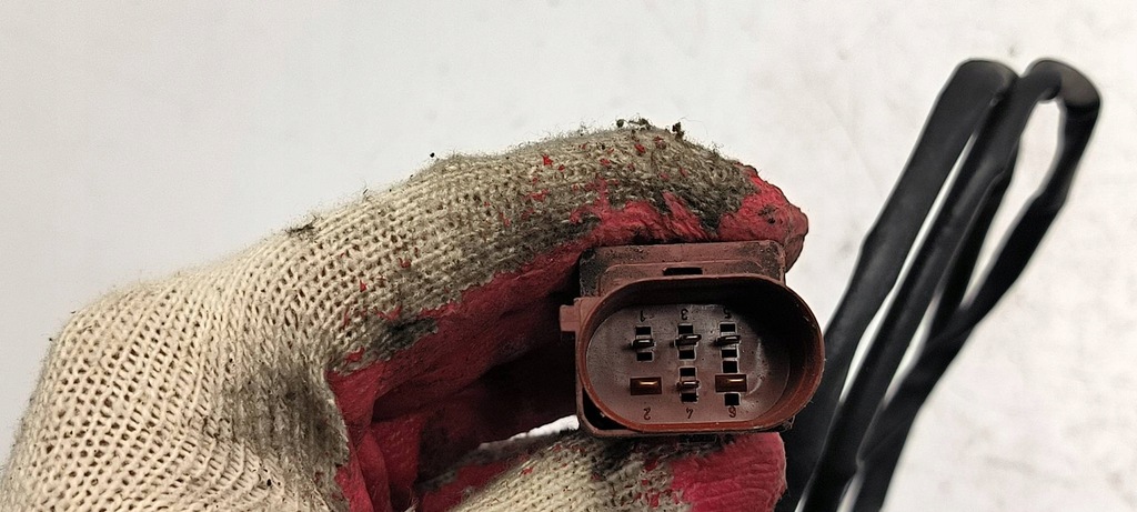 фото №3, Датчик 07c906262 audi a8 d3 w12