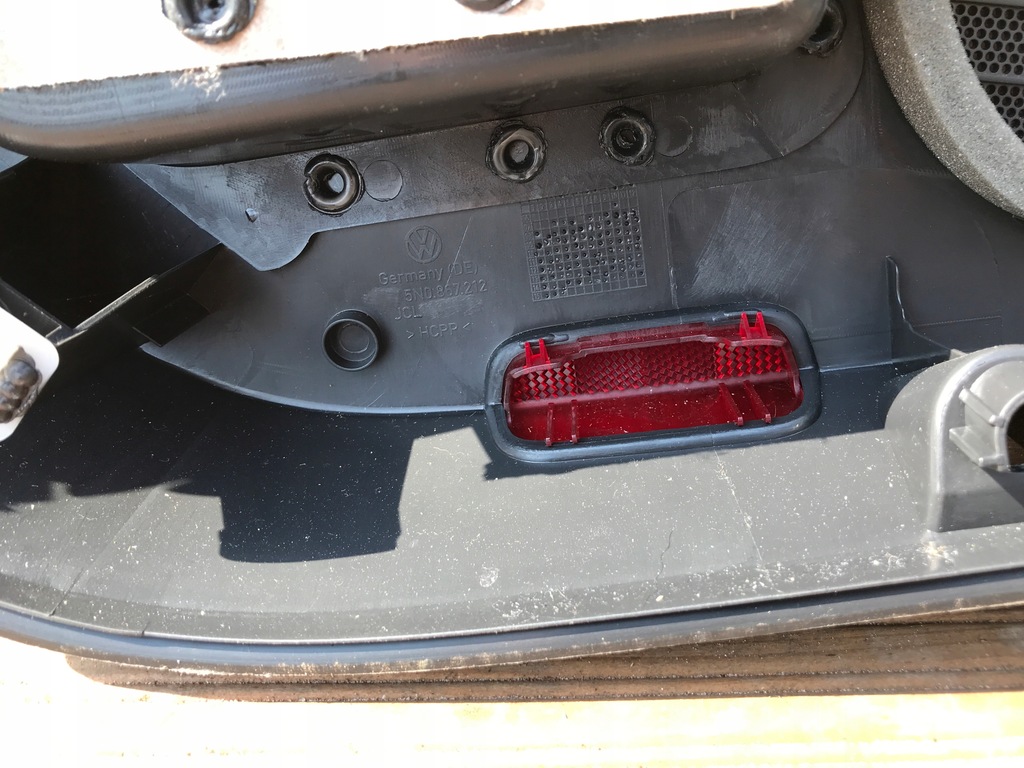 фото №5, Обшивка двері правий задня vw tiguan 5n0867212