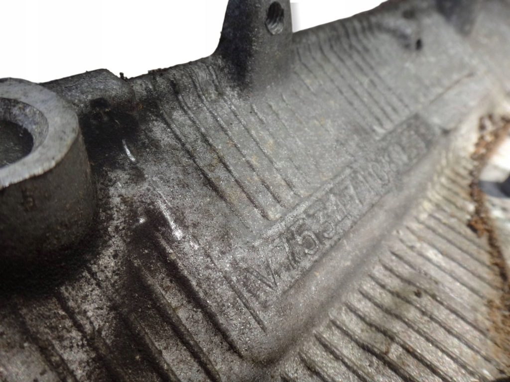 Головка citroen peugeot mini r56 1.6 thp v753471080 - пошкоджені клапани Зі Шроту