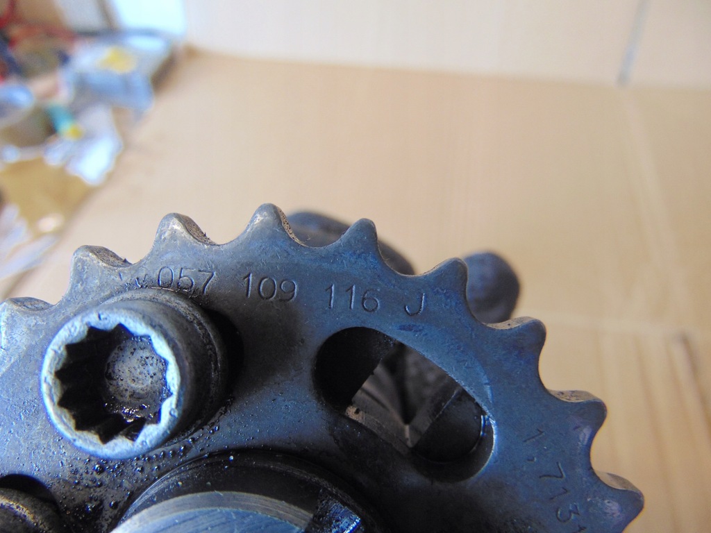 фото №9, Вал валы распределительного вала комплект audi a6 c6 3.0 tdi