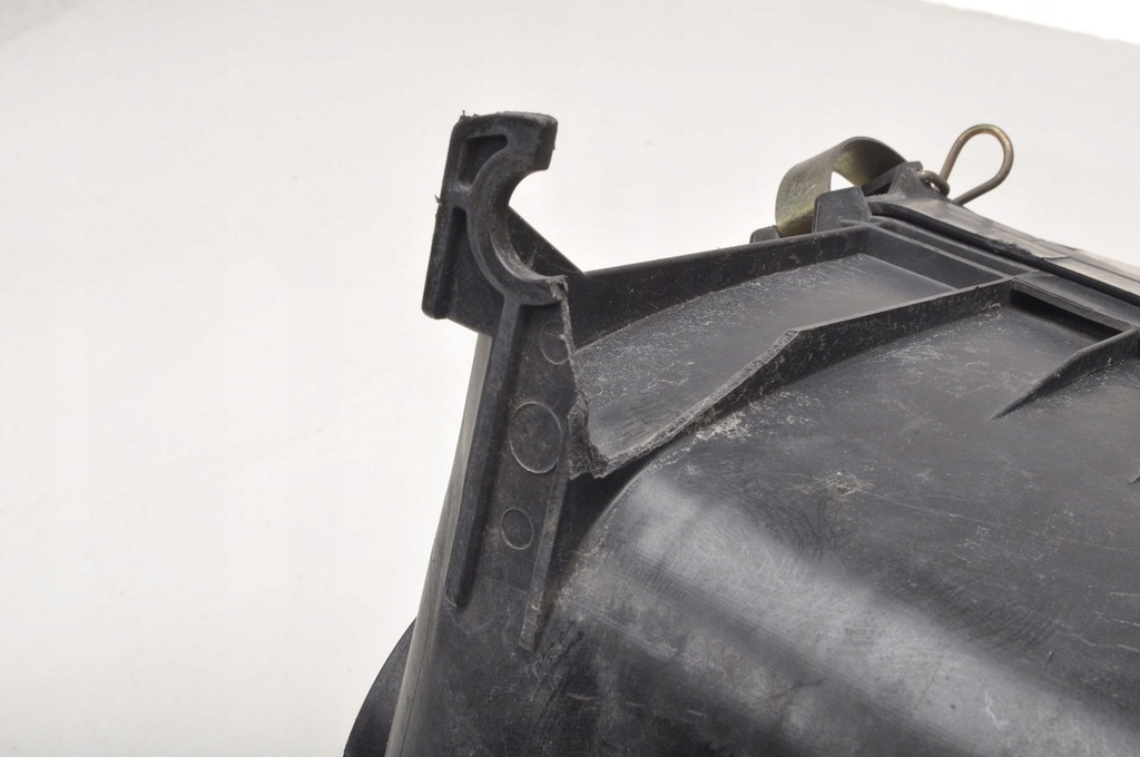 фото №7, Toyota tundra 4.7 корпус фильтра воздуха 00-06