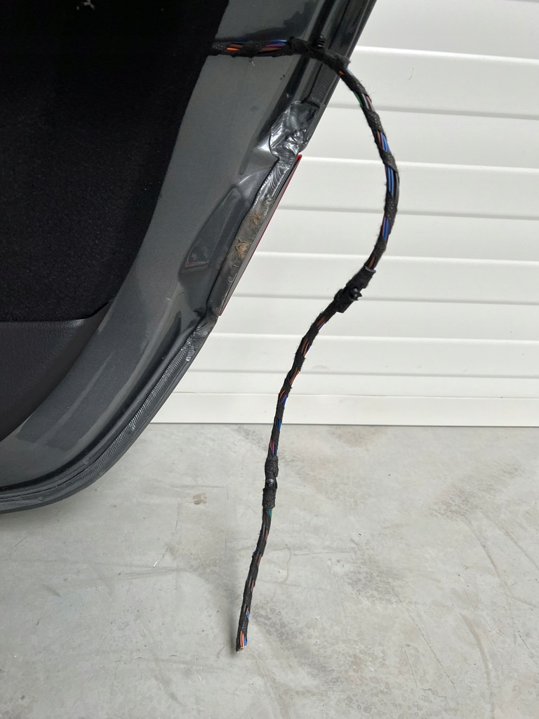 фото №10, Крышка багажника багажника mercedes c-klasa w206 sedan