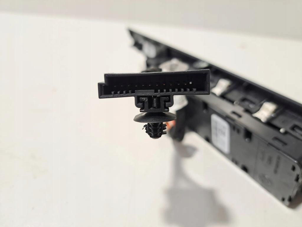 Кнопка керування вікон лівих передніх двері bmw 7950056 4.4l бензиновий Доставка