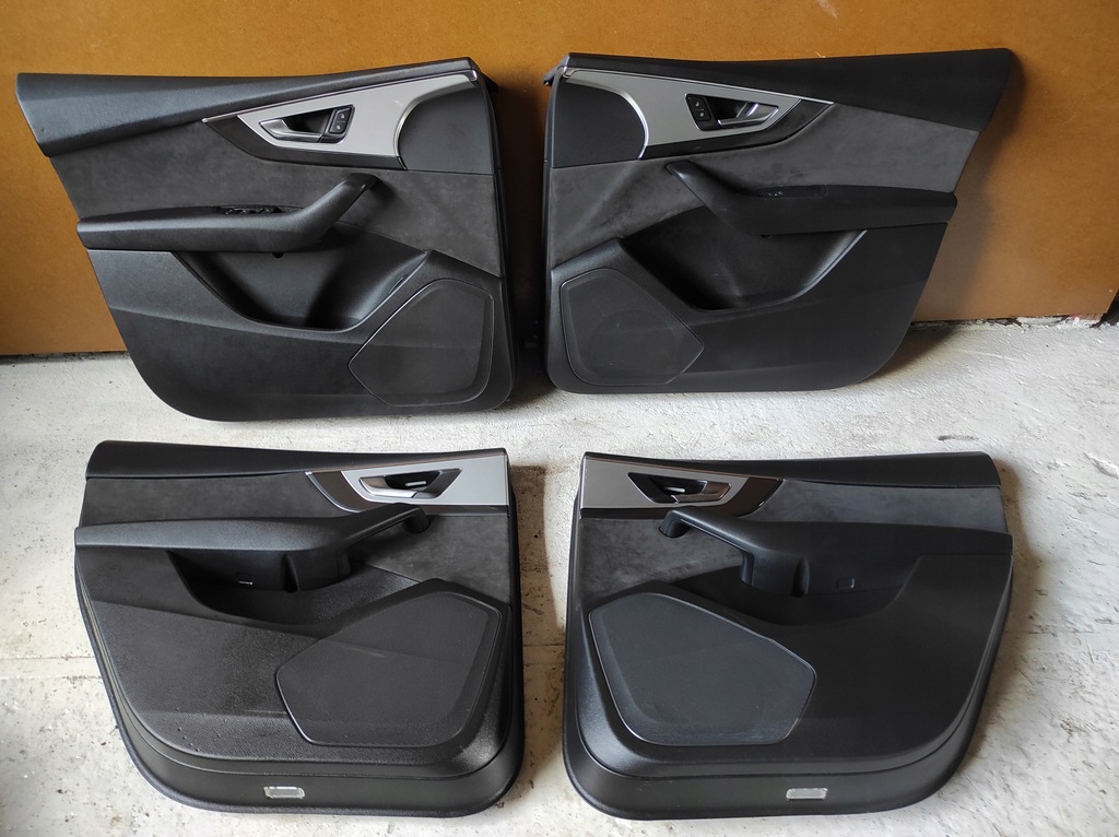 фото №1, Обшивки обшивка двері alcantara audi q7 4m