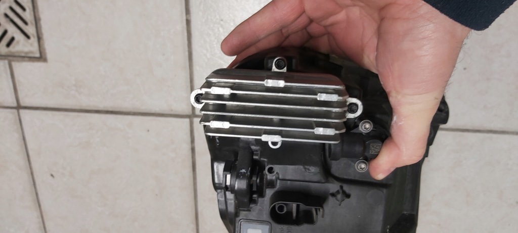 Skoda superb 3 рестайлинг  фара правая  перед передняя full led 3v1941016d в Украине