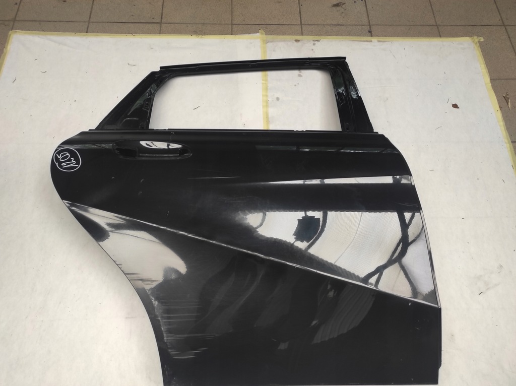 фото №1, Mercedes w246 дверь правое задняя b klasa