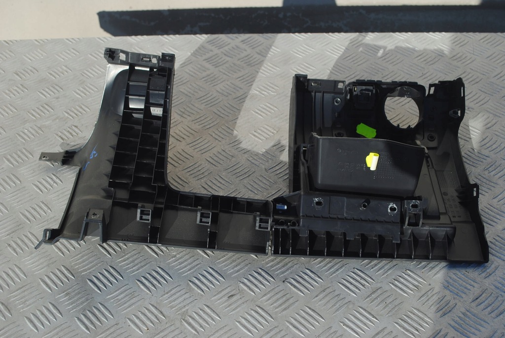 фото №6, Защита консоли руля бардачок vw golf vi gtd