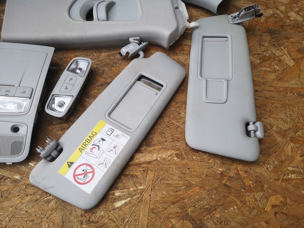 фото №8, Audi q3 8u потолок стойки